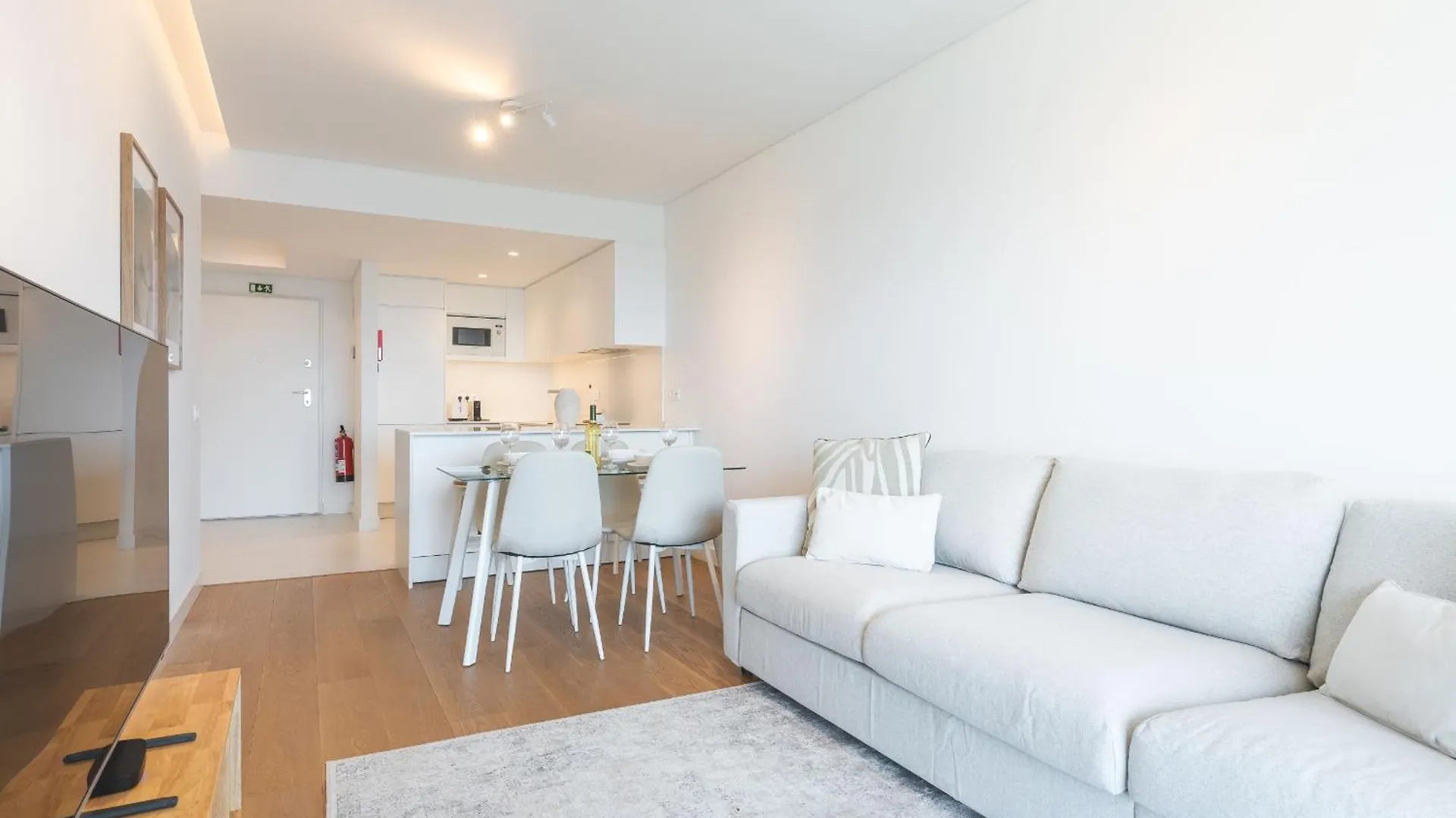 Glamorous Apartment By Atlantic Holiday فونشال 0*,